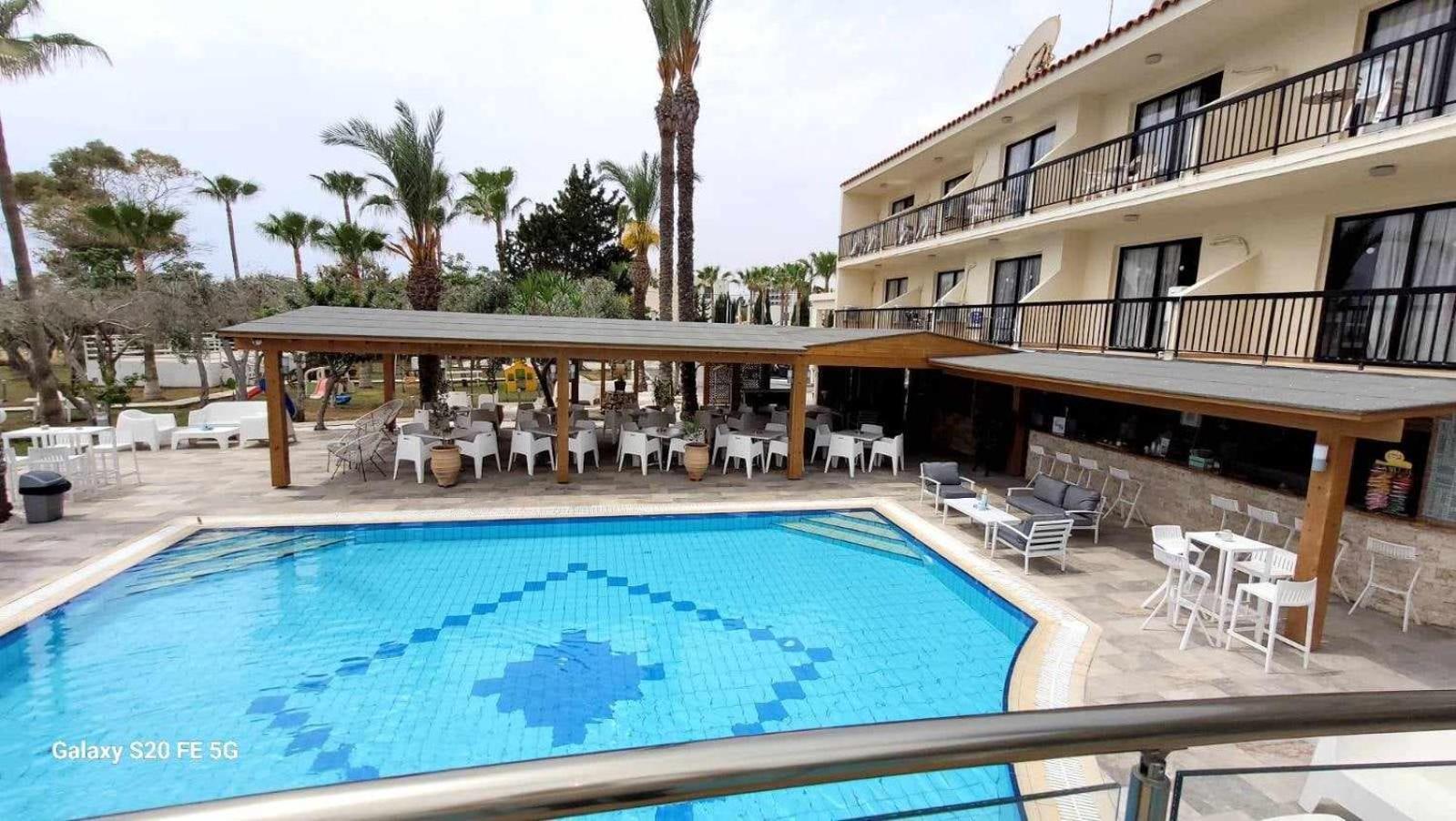 Simos Magic Beach Hotel Apts Ayia Napa Eksteriør billede